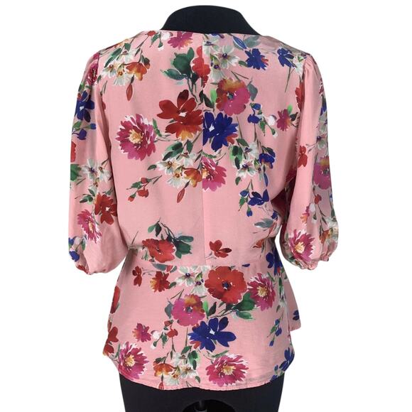 Yumi Kim Pink Floral  Short Sleeve Button Front Silk Blend Blouse Size Small - Picture 5 of 7